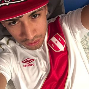 Meet your Posher, Daniel